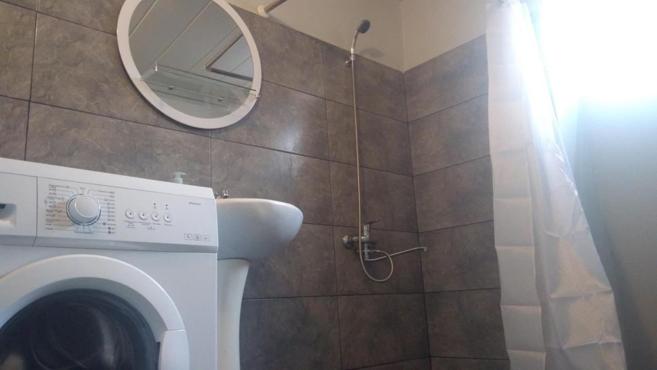 Vera Apartment Tbilisi Eksteriør bilde